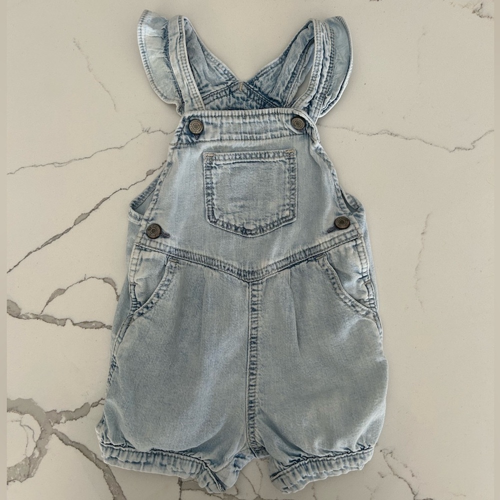 Baby Gap girls Denim Overalls size 18-24 months